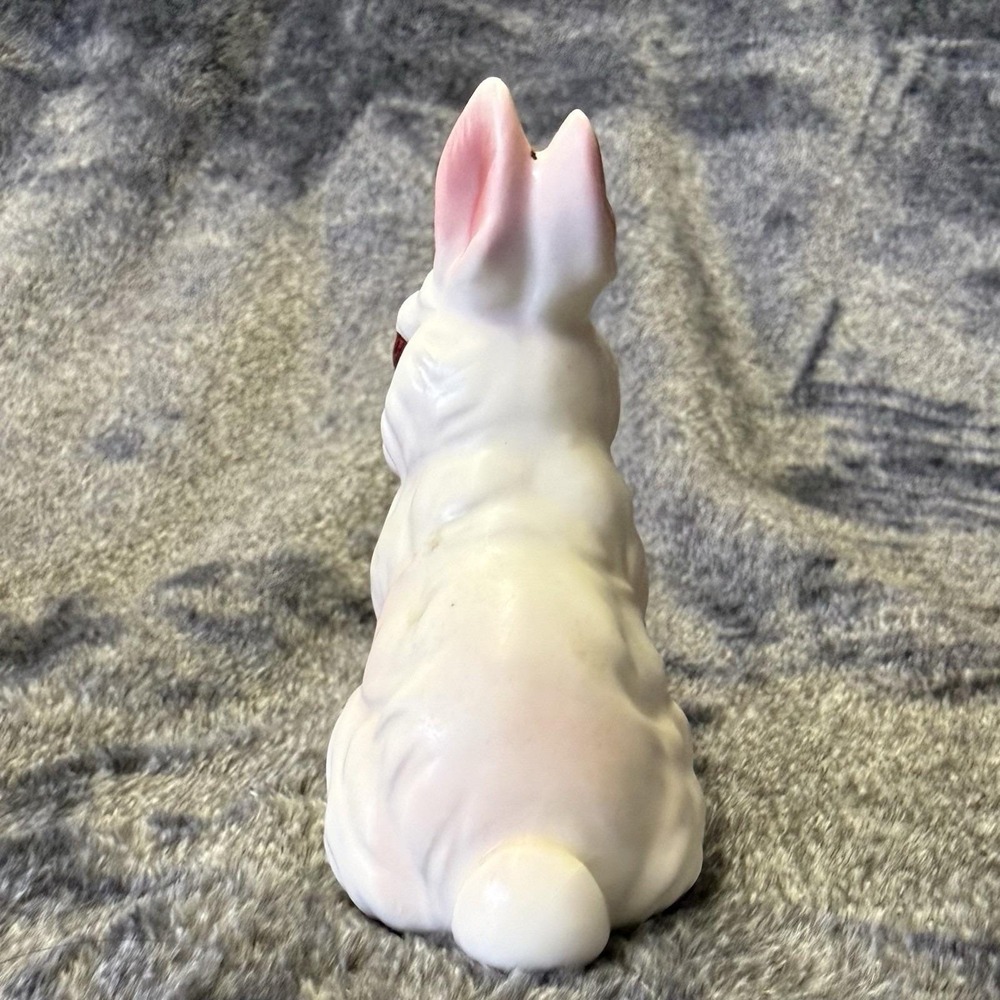 Norcrest Porcelain Rabbit Figurine - Picture 3 of 9